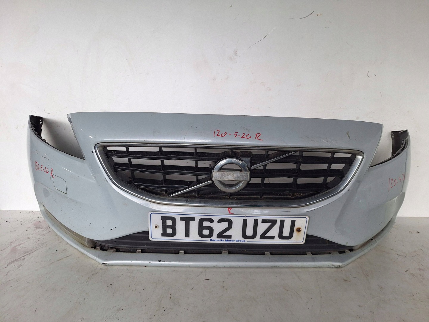 VOLVO V40 II 12-16 bumper 31283732