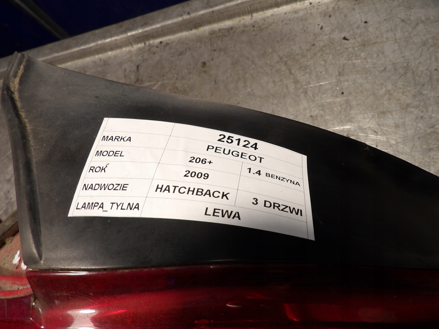 Peugeot 206+ light rear left 11-8058L