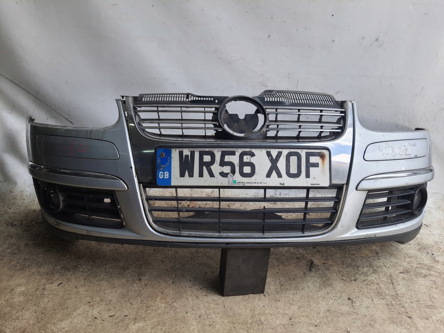 VOLKSWAGEN JETTA 05-10 LA7W bumper