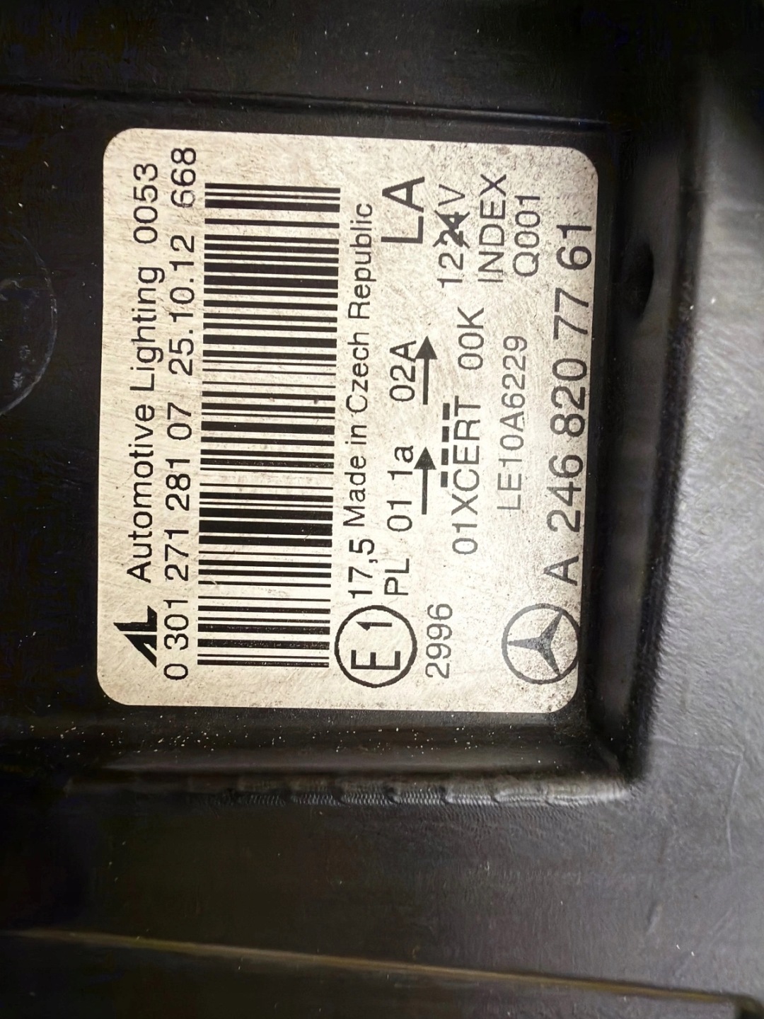 light left Mercedes B-class W246 Bi-Xenon 2011-2015 A2468207761