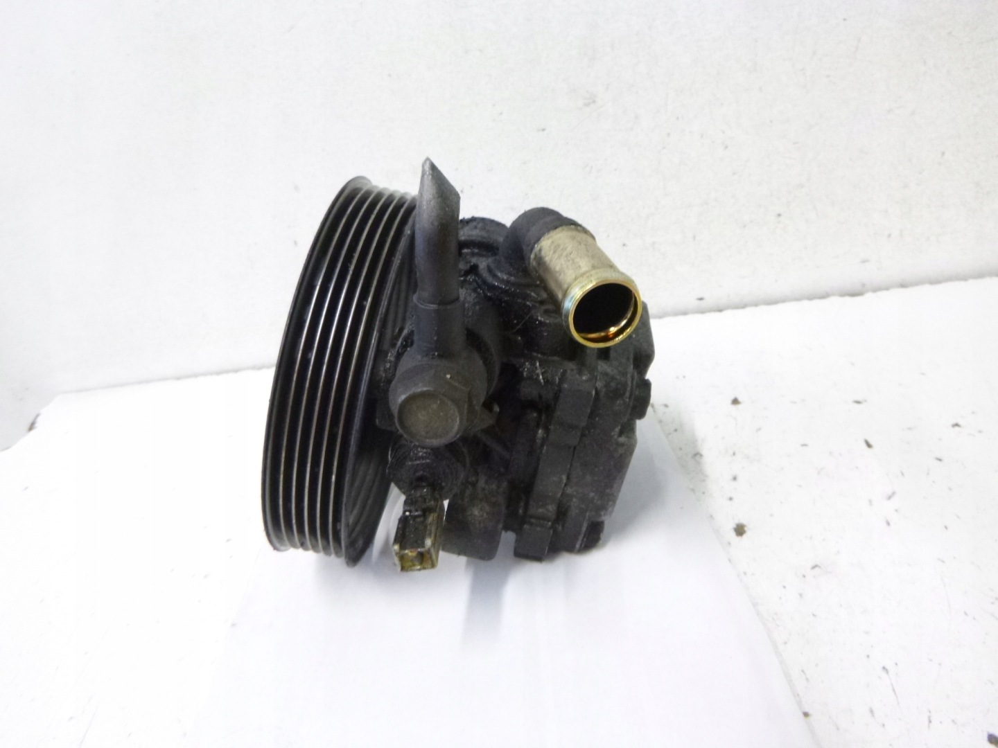 servo pump Mazda 3 BK 1.3 03-09r. KYB