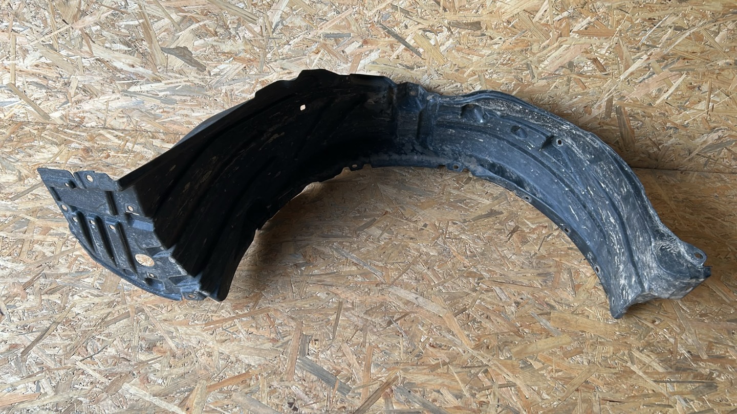 mudguard right right front front TOYOTA YARIS IV 20