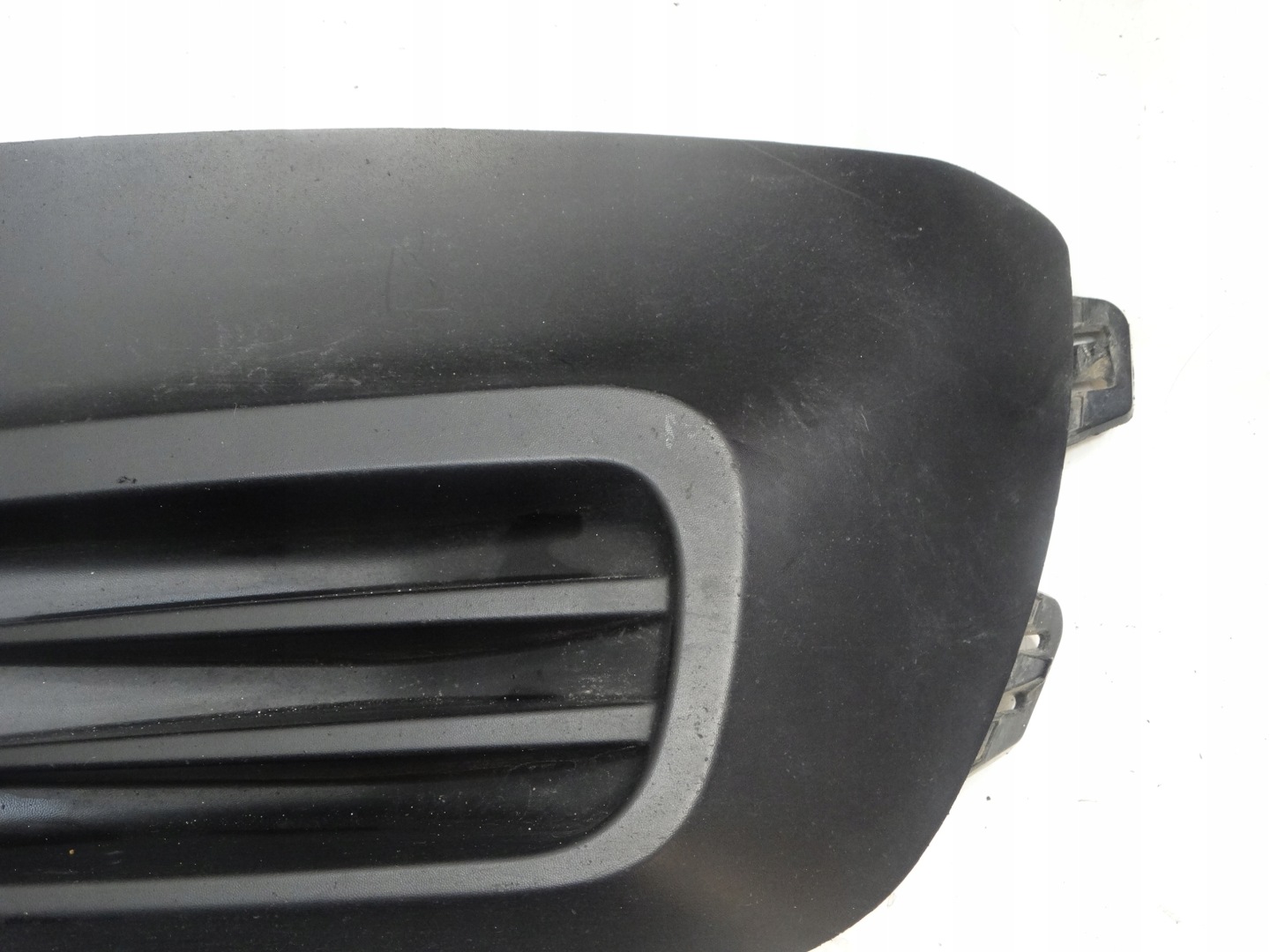 grid fog lights of a bumper right front OPEL COMBO E 9816777880