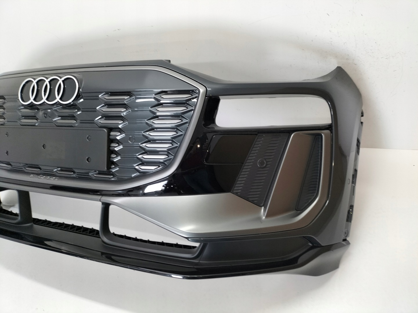front bumper front AUDI Q6 E-TRON 24- S-LINE