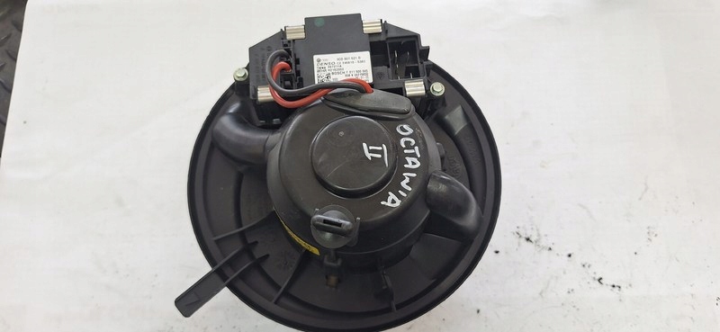 ventilátor klími SKODA OCTAVIA II F995748Q