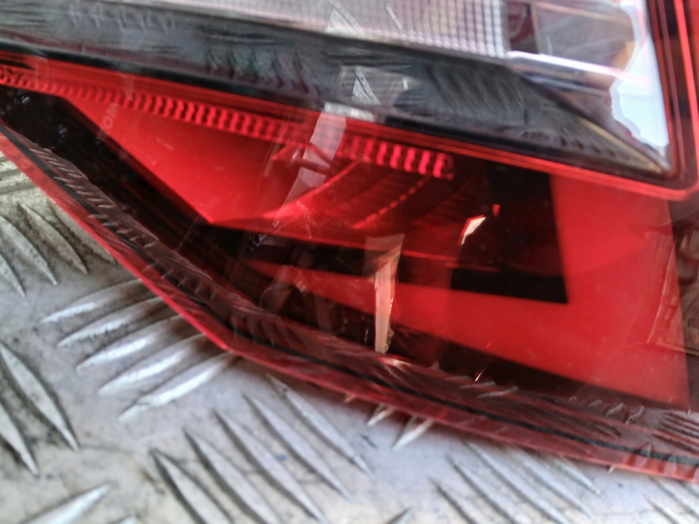 light right rear part rear Skoda Karoq 57a945208d