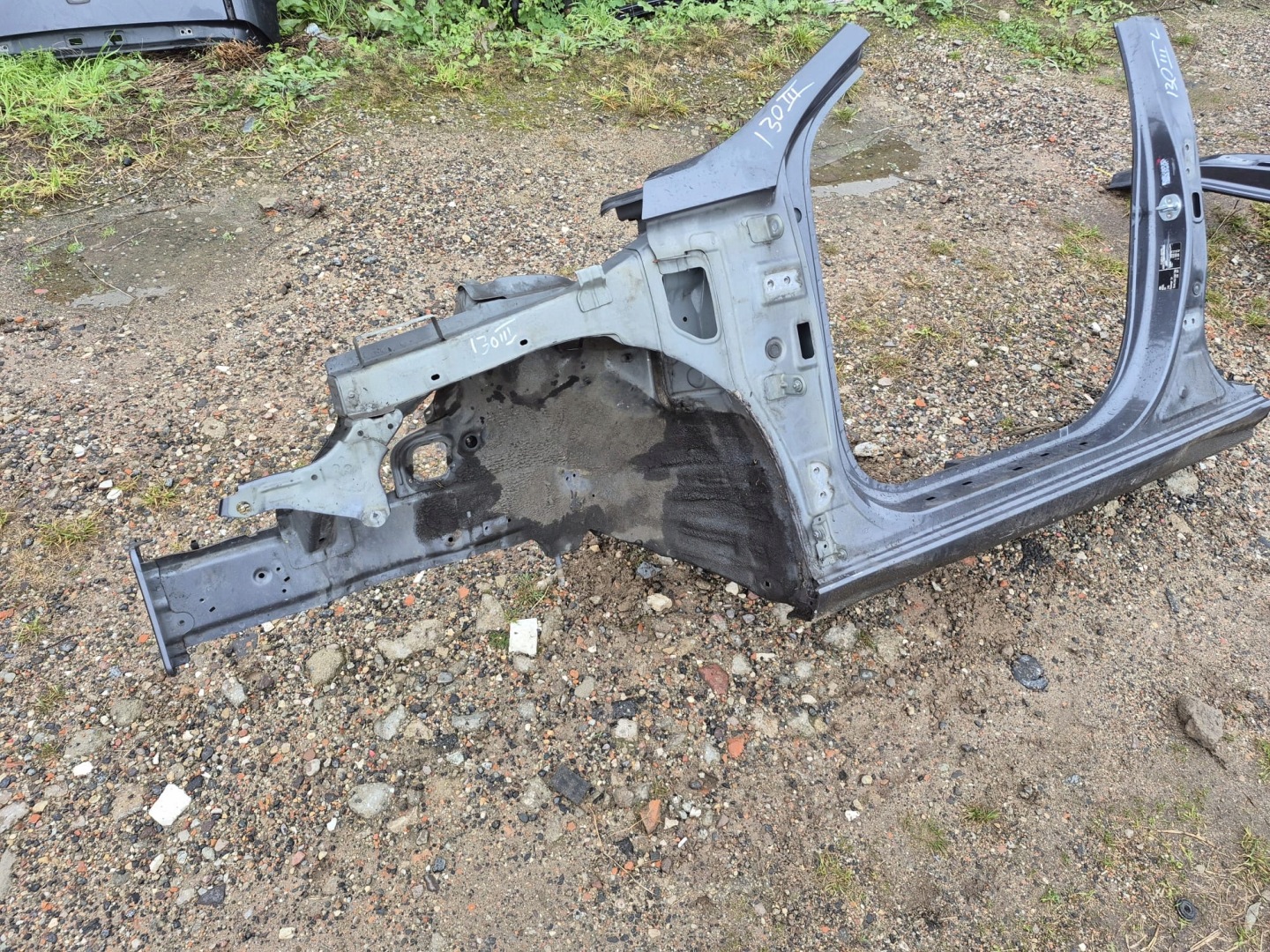 HYUNDAI I30 III quarter right front threshold pillar central 2017