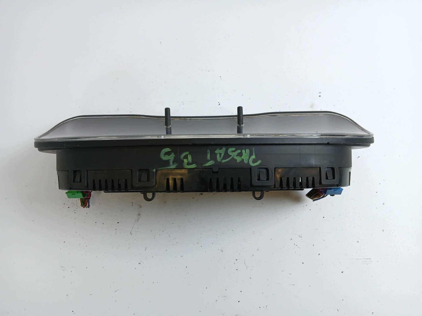 VW PASSAT B5 1.9 TDI compte tours compteur vitesse tableau bord 3B0920802A