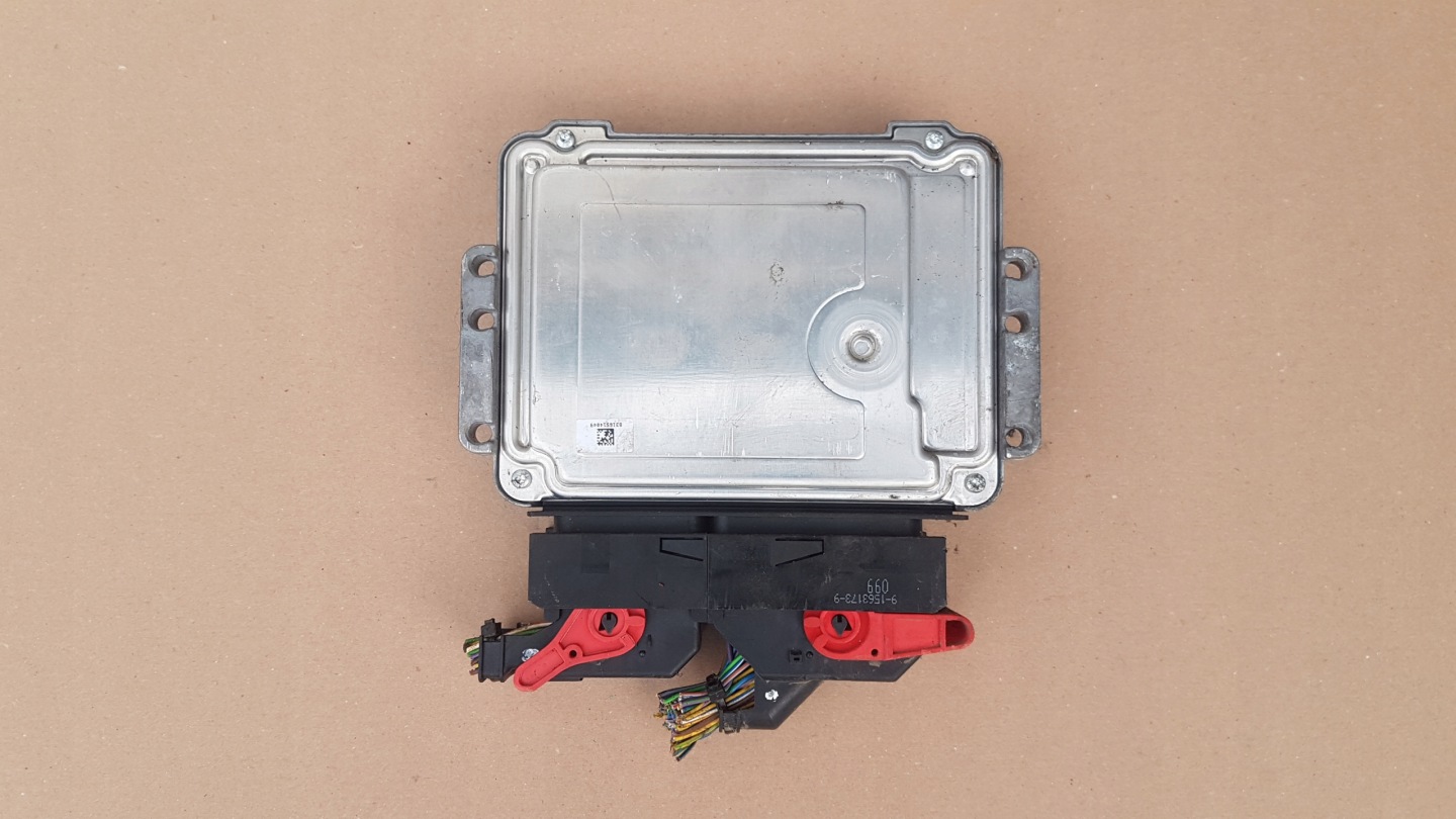 Computer Bedienteil BG91-12A650-ZA 0261S07513 *K32