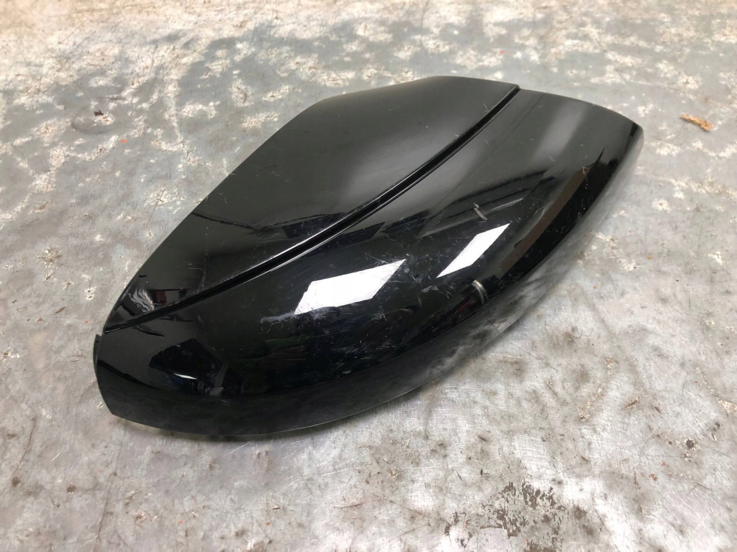 obal zrcadla levá VW AMAROK 2HH857603A