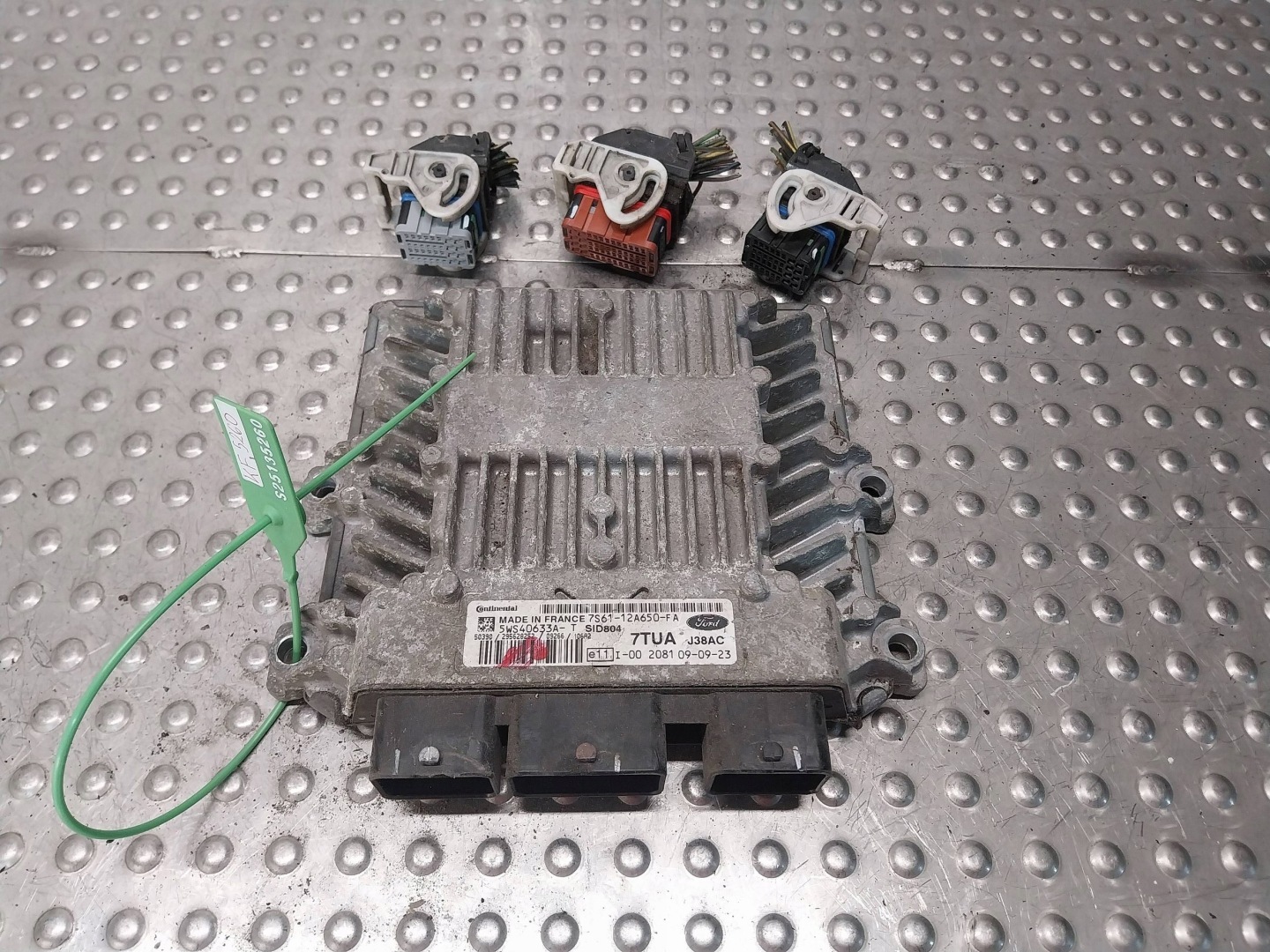 computer control unit of the engine 7S61-12A650-FA FORD FUSION 1.4 TDCI