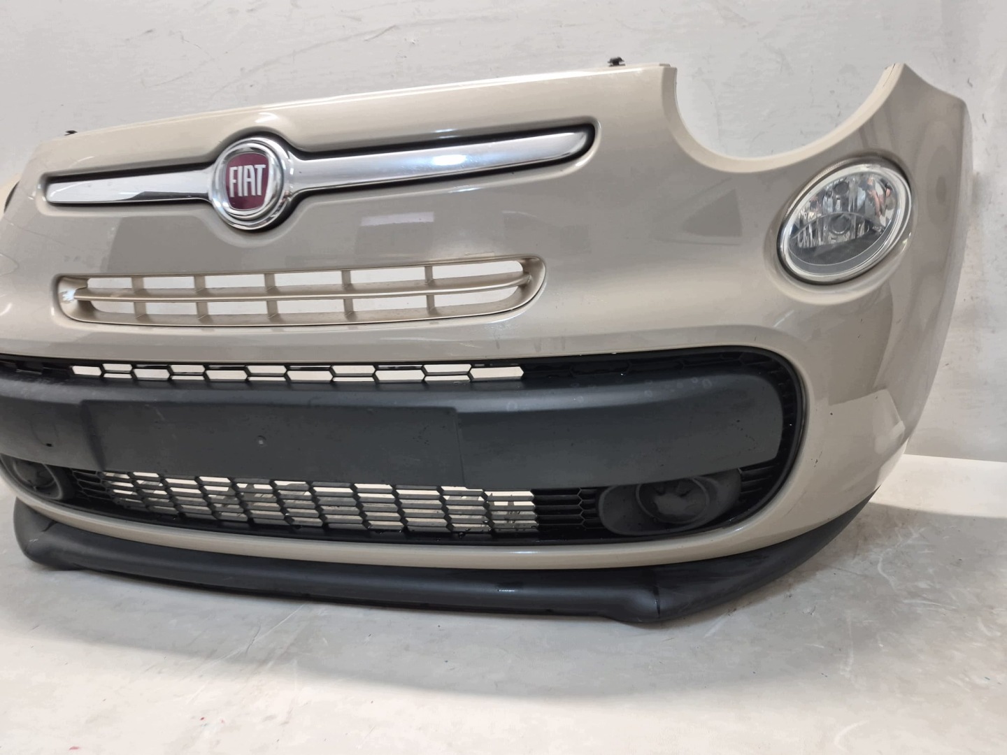 FIAT 500L 12- bumper front front complete 735522402 LAK.912/B