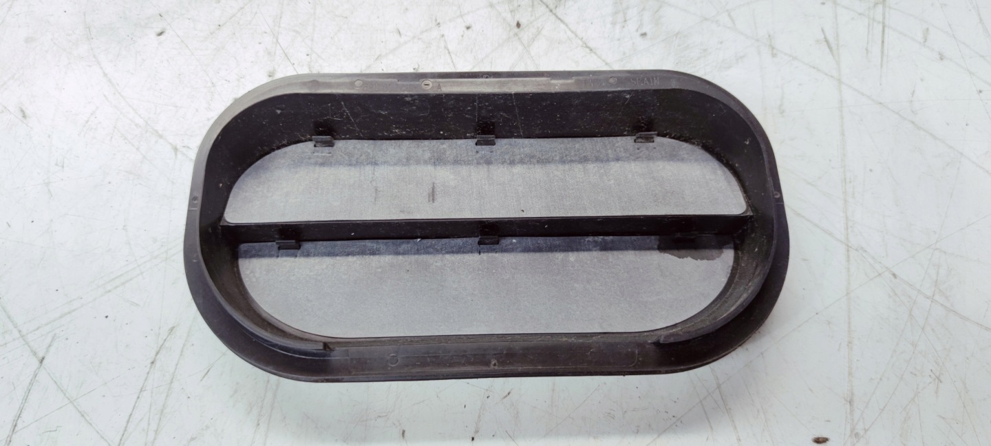 Lüftungsgitter luft heck AUDI A1 8X A4 B9 6R0819465A
