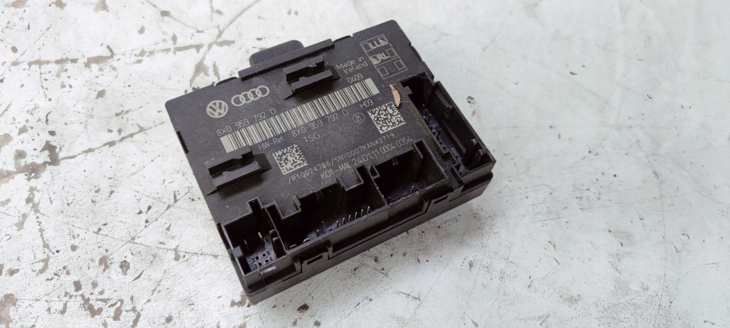 module control unit door AUDI A1 8X Q3 8U 8X0959792D