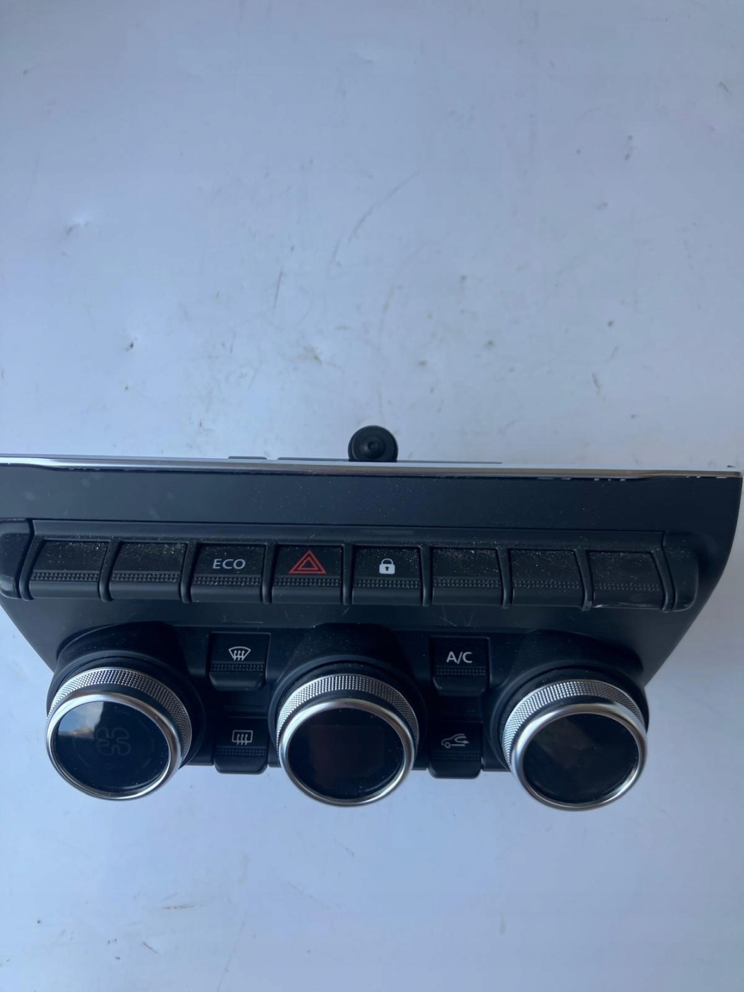 Unite commande clima Commandes RENAULT ZOE II LIFT 275100936R