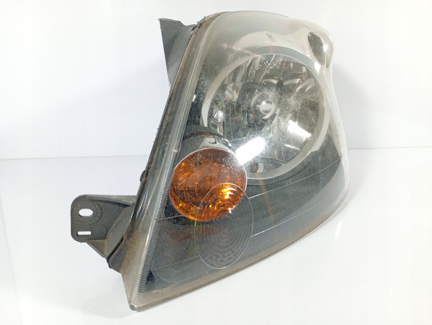 Fiesta MK6 MKVI 02-08 REFLEKTOR light left front front OE 6S6113W030AD