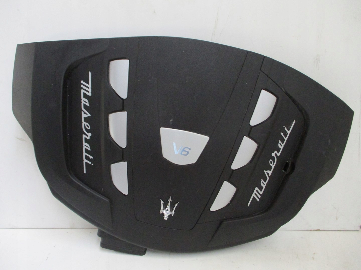 engine housing cover MASERATI LEVANTE