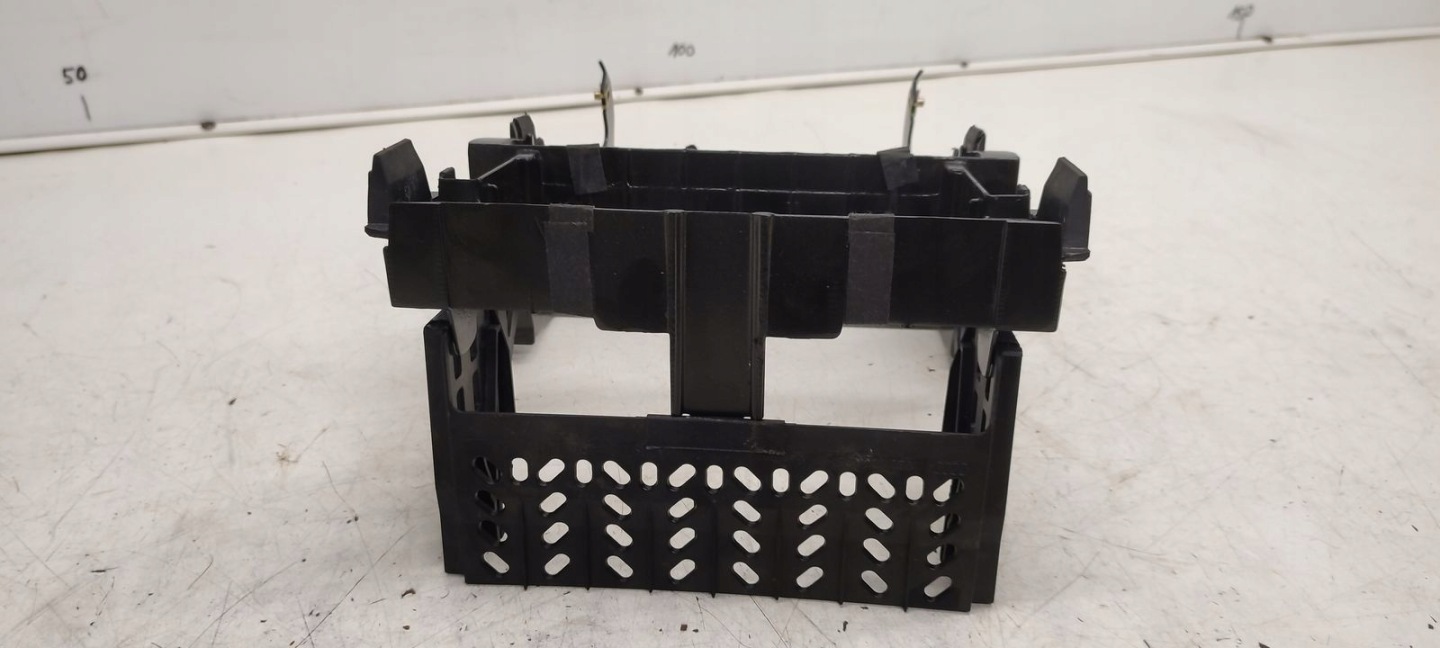holder radia Audi A4 B7 Cabrio 2,0 TDI