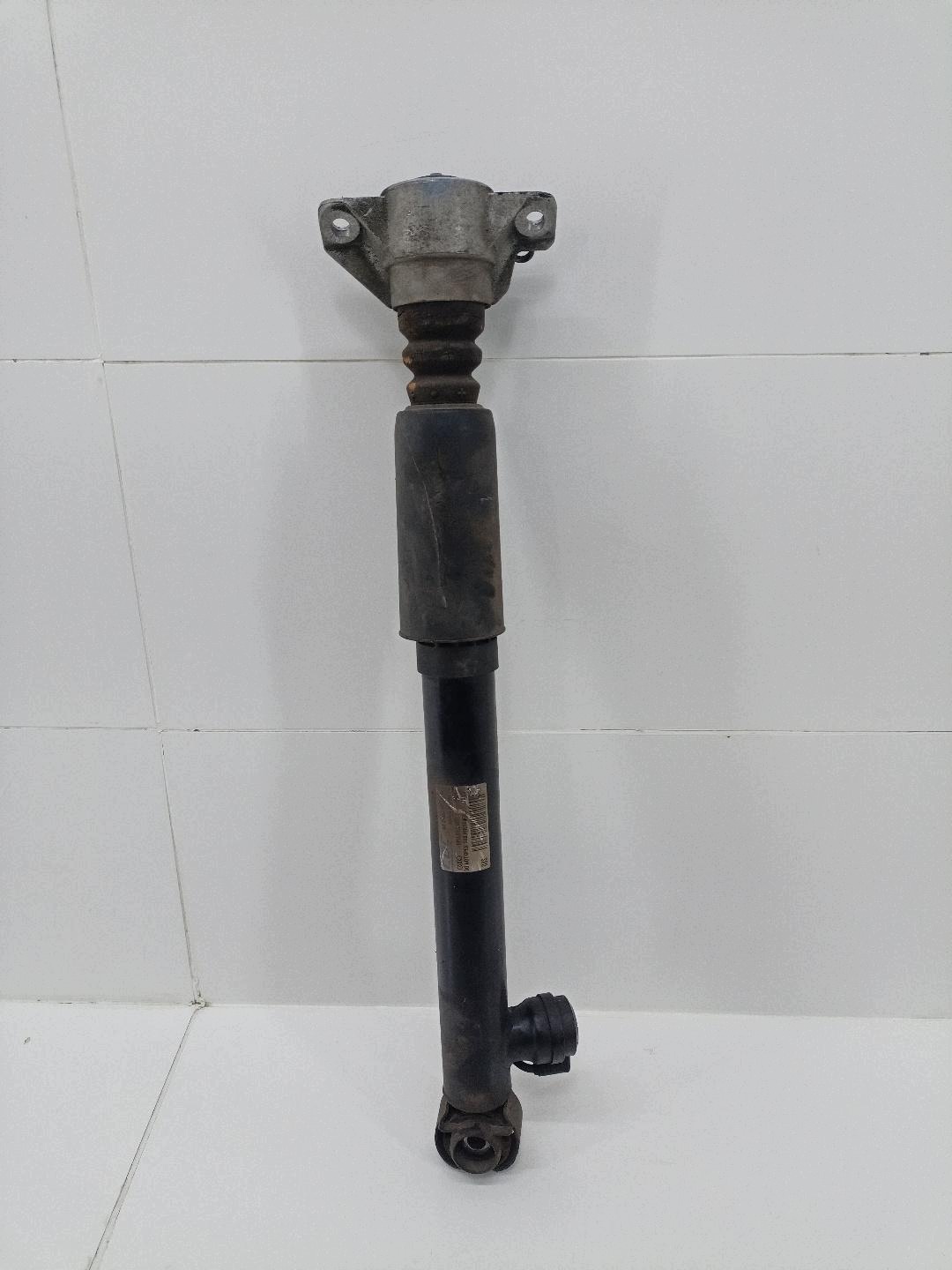 shock absorber rear part left side Audi A5 8T 2010 8F0513025