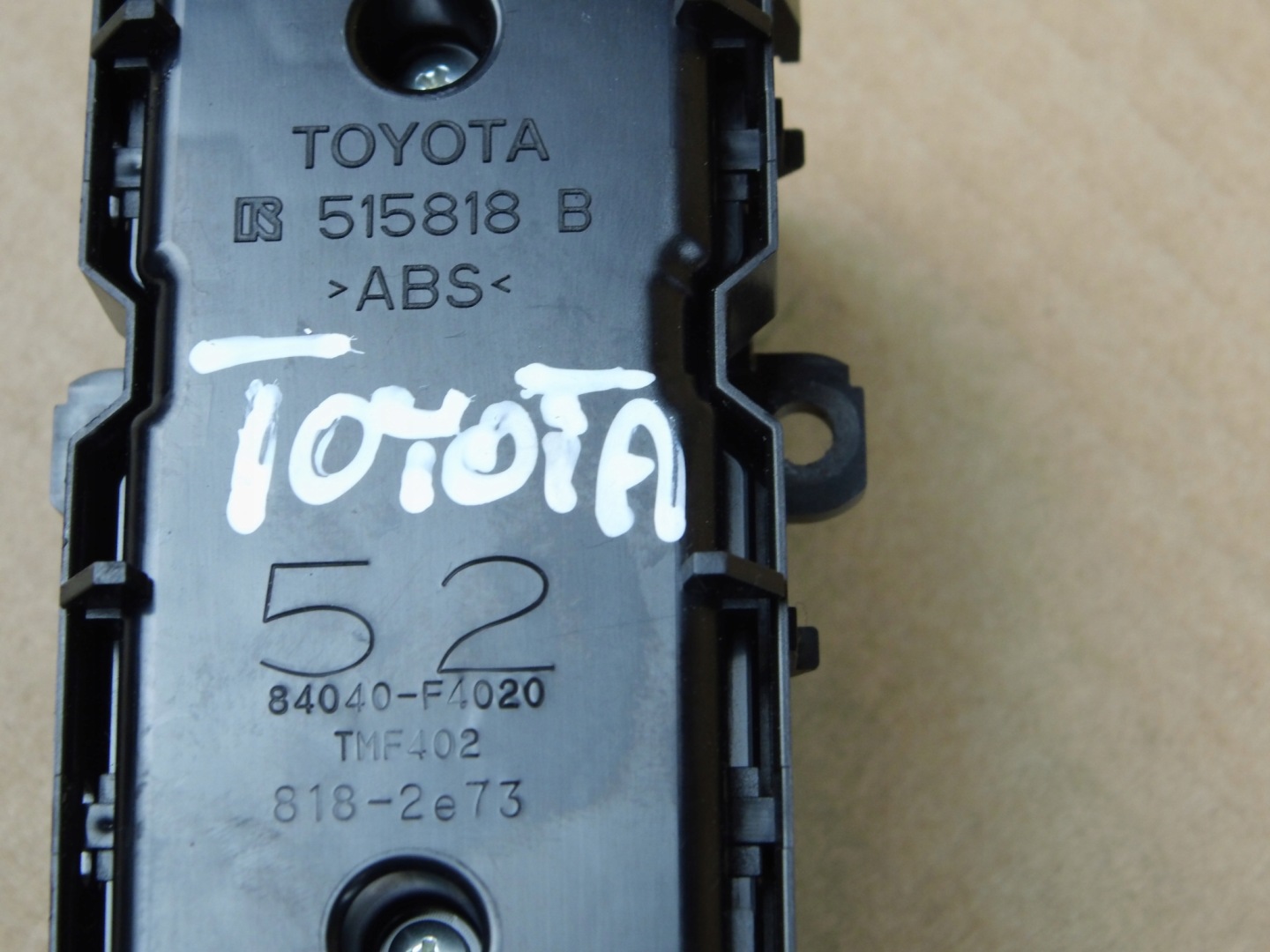 Toyota C-HR 2016-2022 panel window control switch left front front 84040F4020