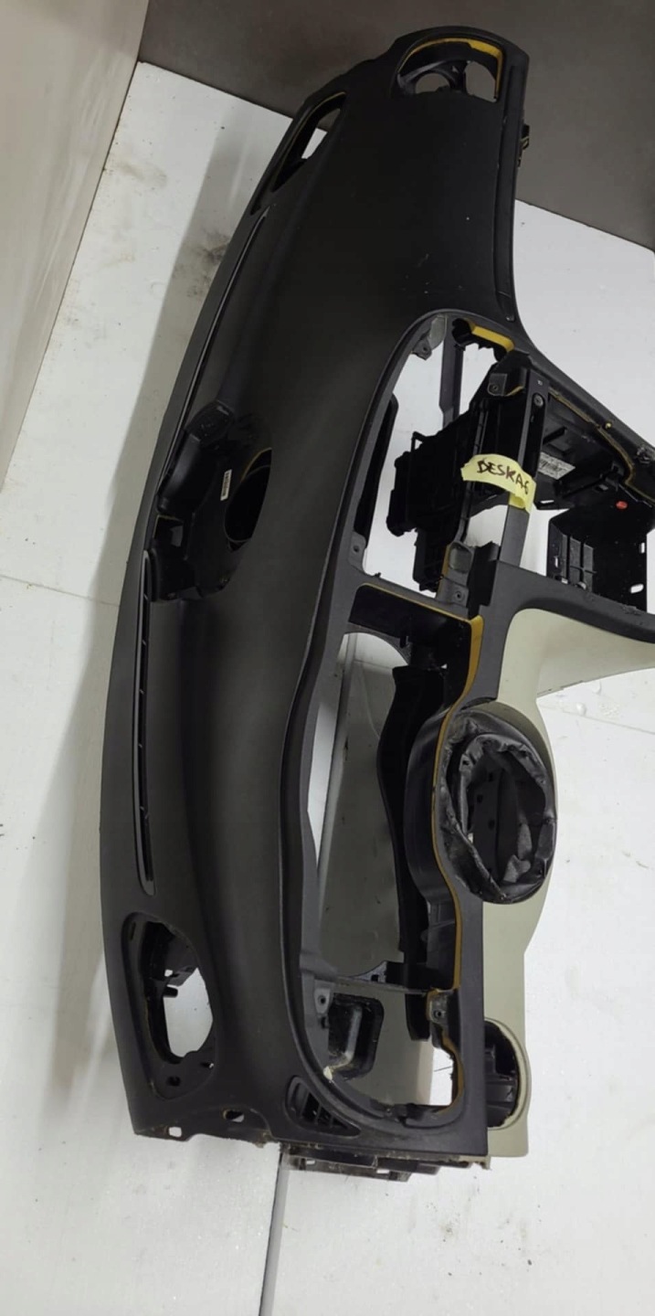 dashboard instrument panel console SAAB 9-3 93 II EUROPA
