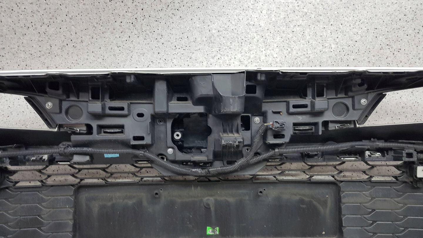 TOYOTA COROLLA E21 2019 - bumper front 52119-02P40