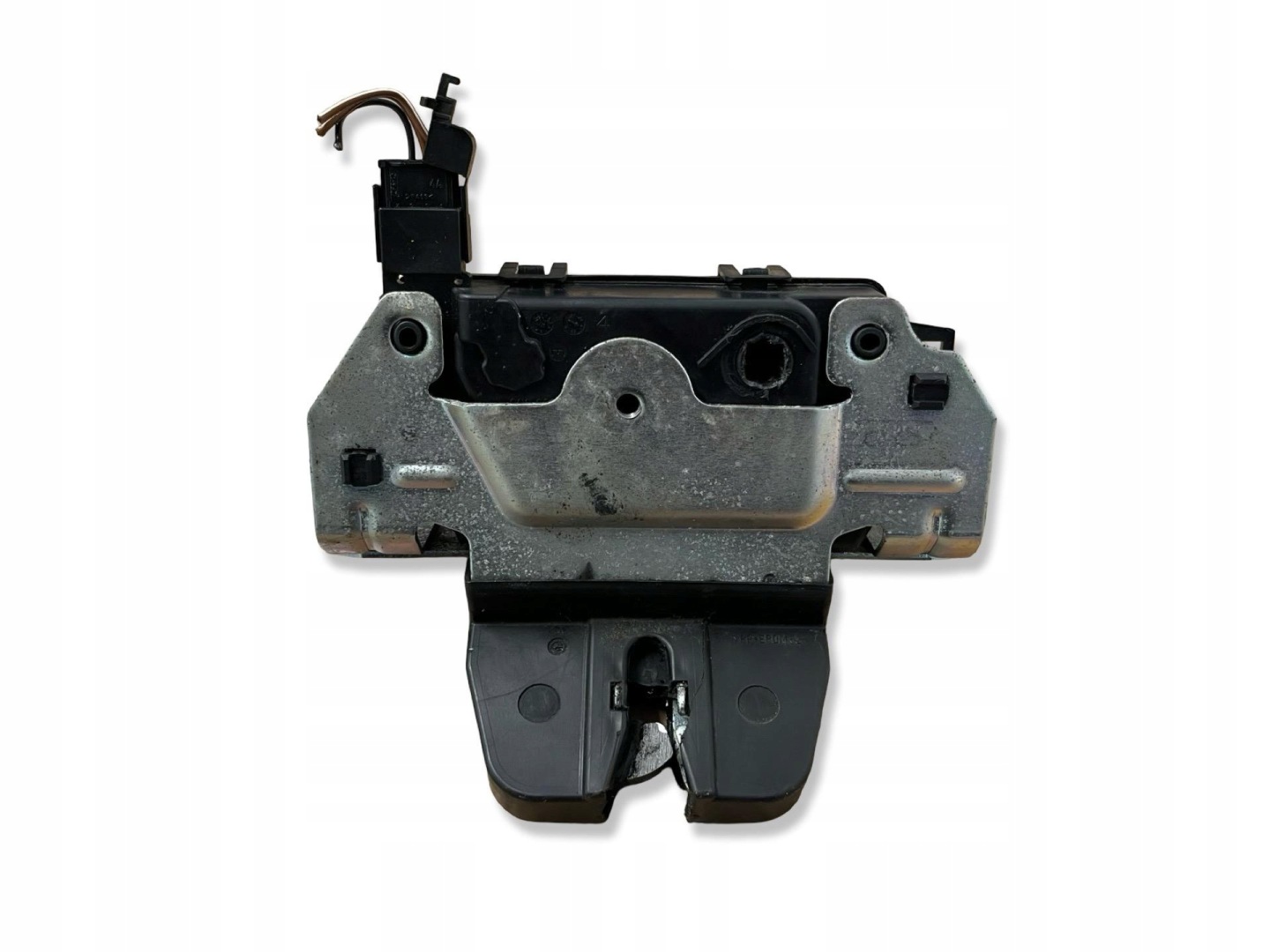 lock bonnet boot Opel Zafira B facelift 2013 13188851