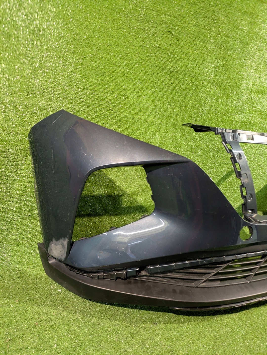 Frontstoßstange vorne HYUNDAI TUCSON IV 20- NR.Z8030