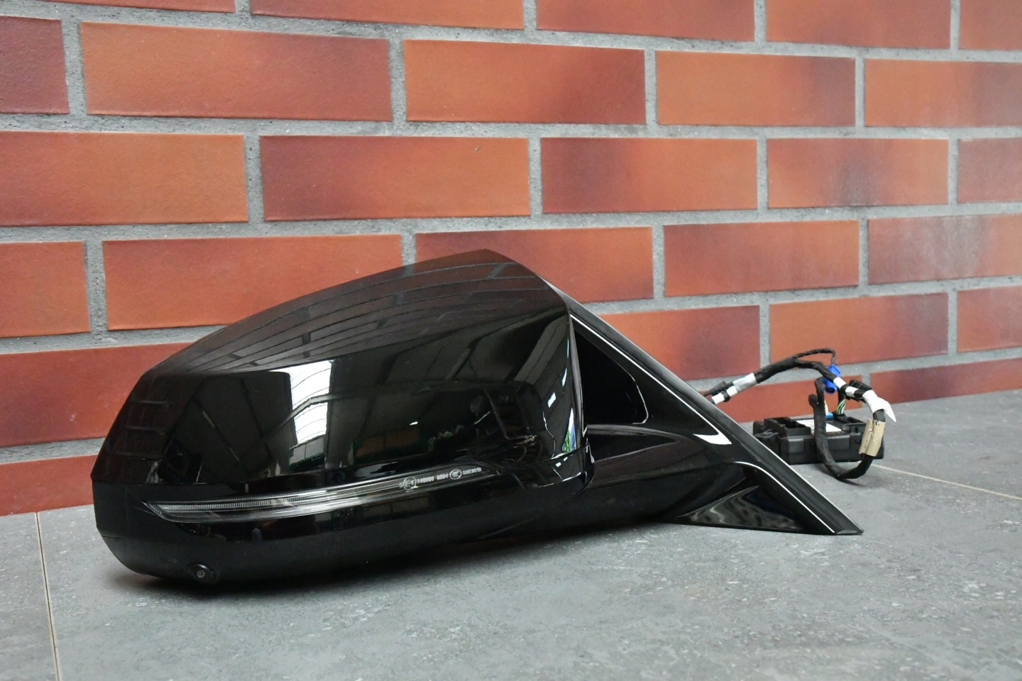 mirror right BMW 1 F70 m-packet KAMERA`triangle