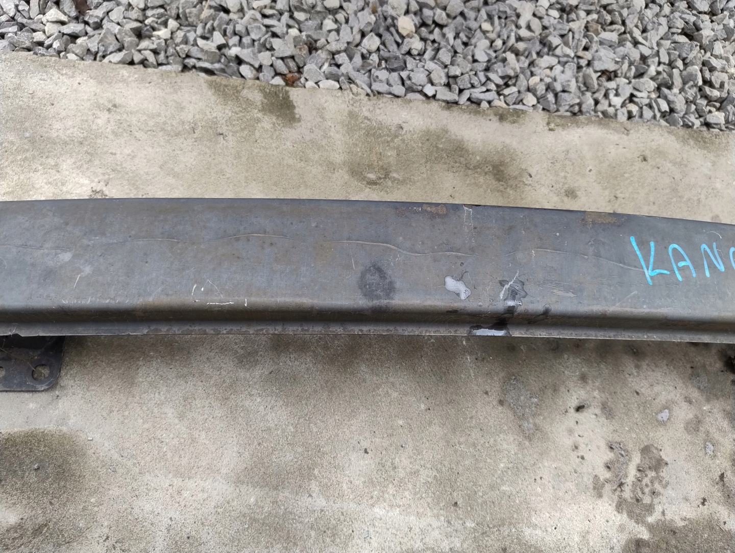 sider pillar of a bumper front RENAULT KANGOO 13