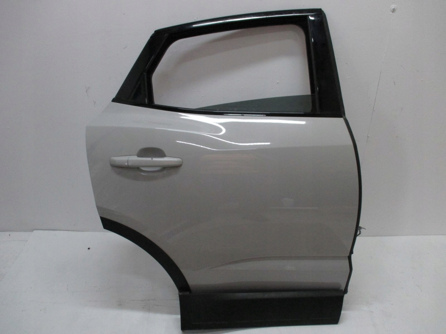 door right left rear. Jaguar E PACE EPACE 18R