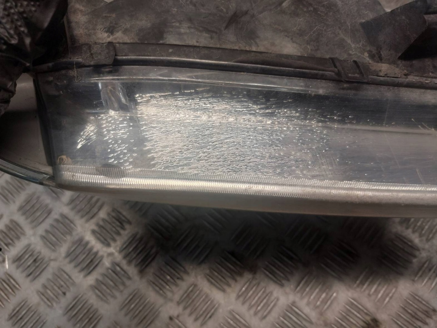 light left front NISSAN X-TRAIL and