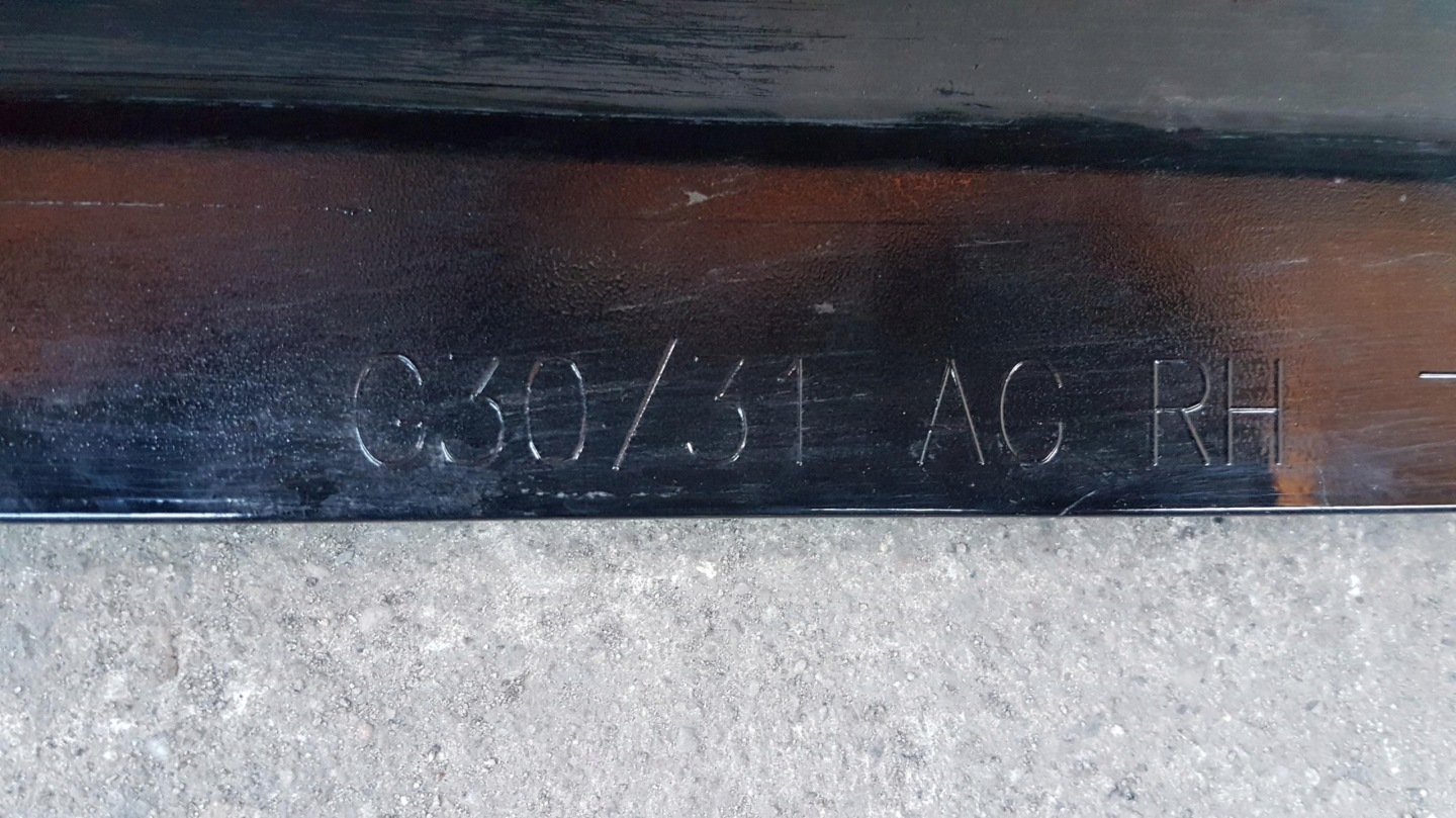 moulding threshold right BMW SERIA 5 G30 SCHWARZ II