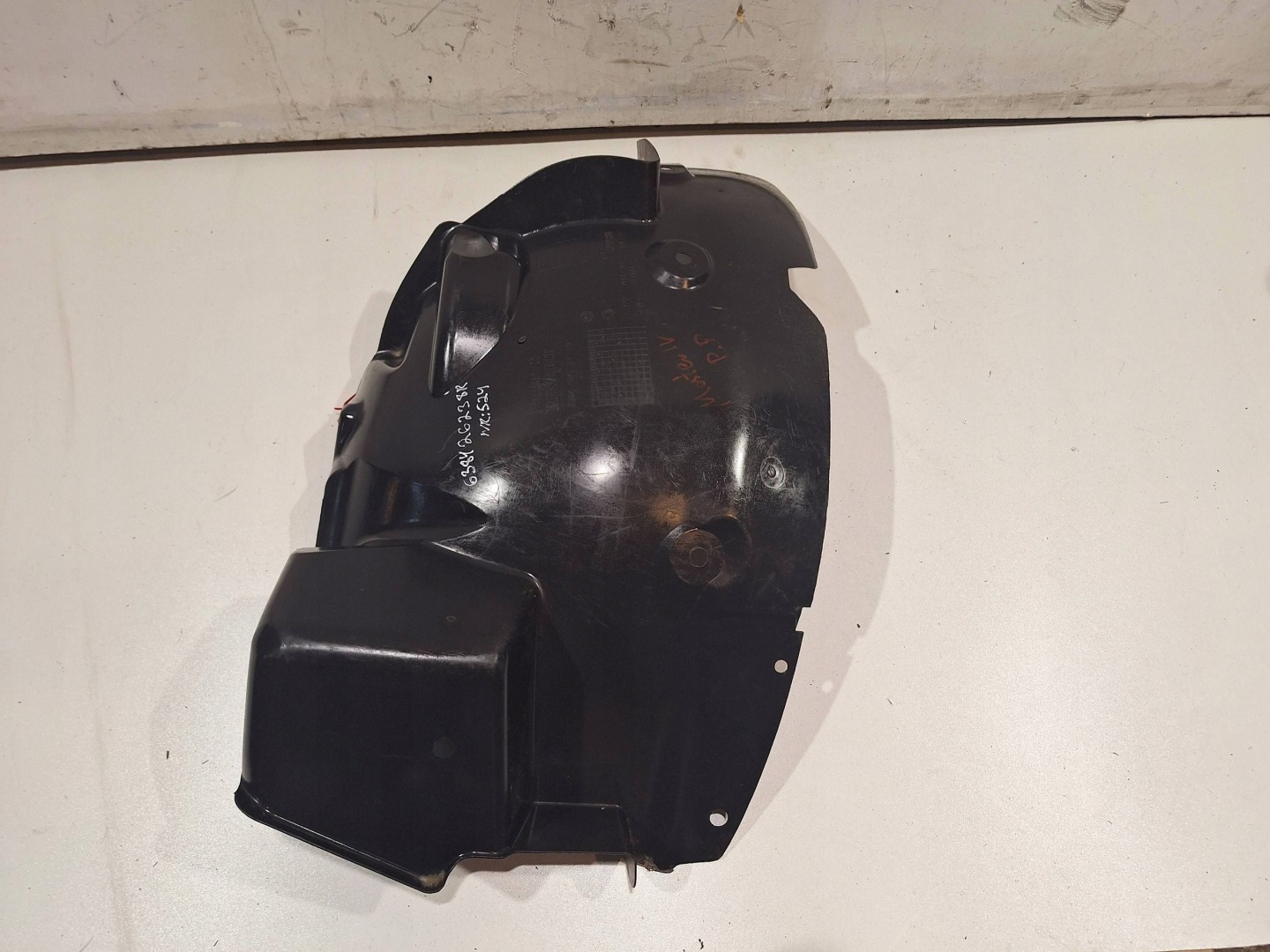 mudguard front right rear part 638426233R RENAULT MASTER III IV 19