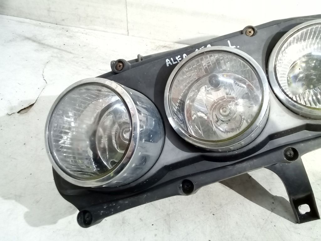 Alfa Romeo 159 light left front front