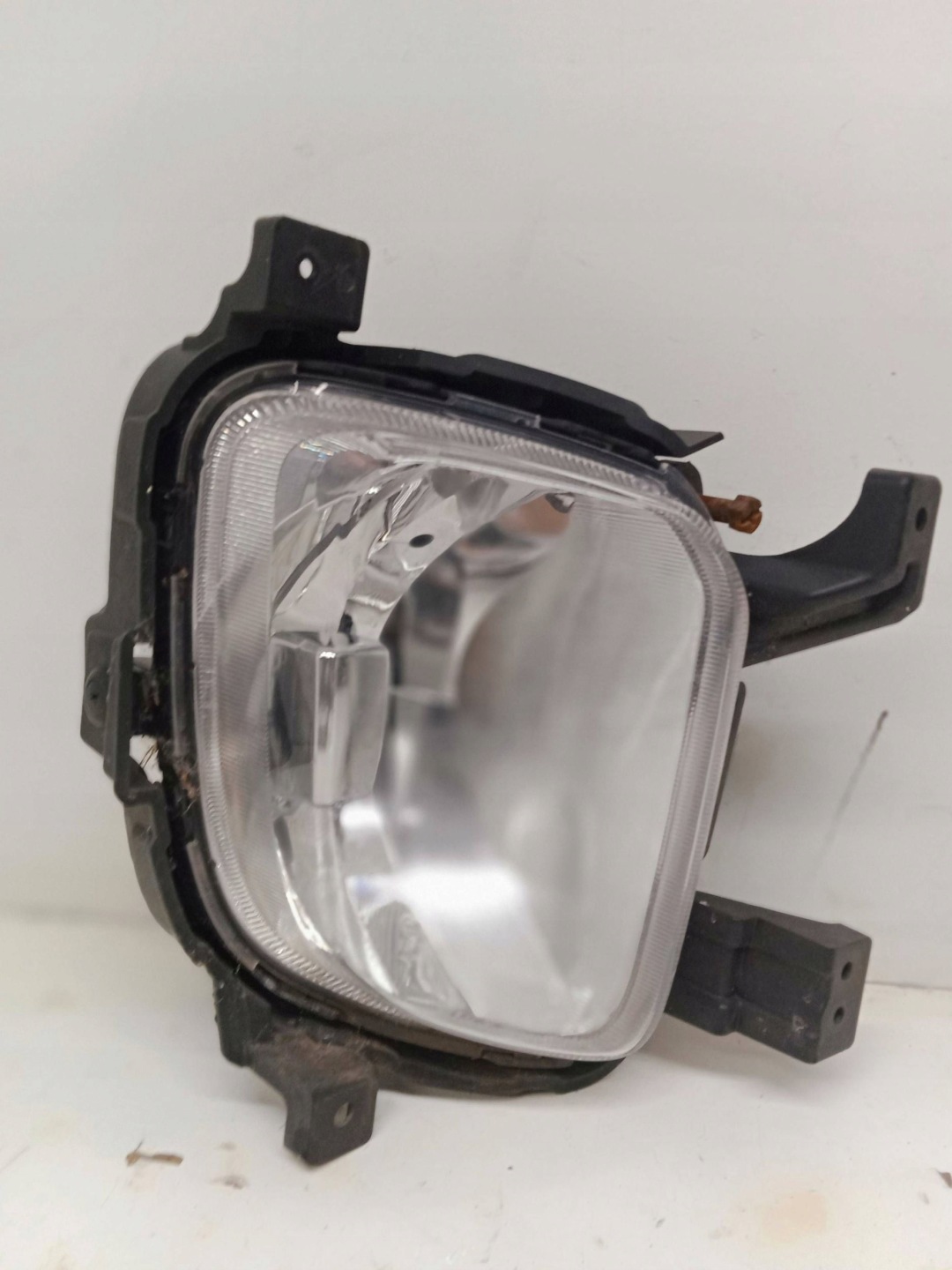 KIA CARENS IV fog light right front right front 92202-A4 2013