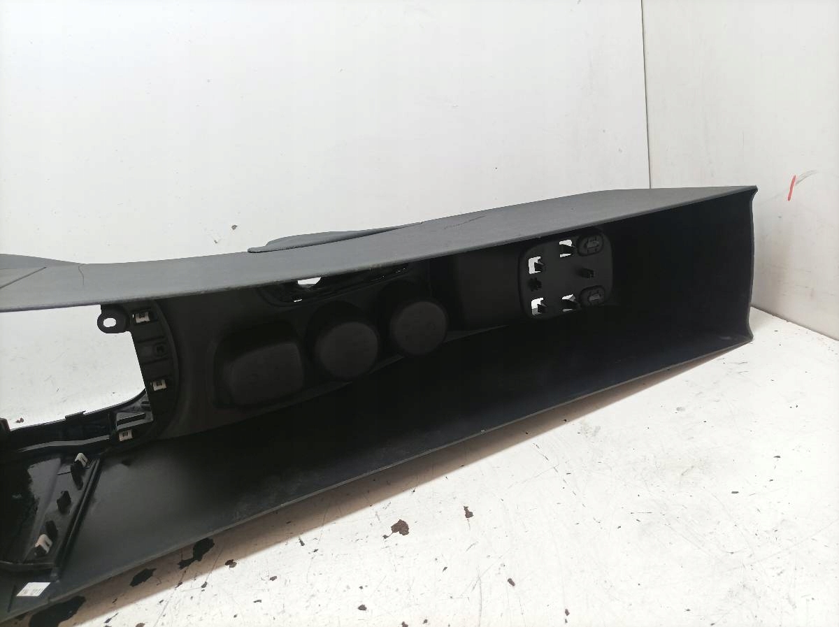 TUNEL central B7 Citroen C4 II (2010-)