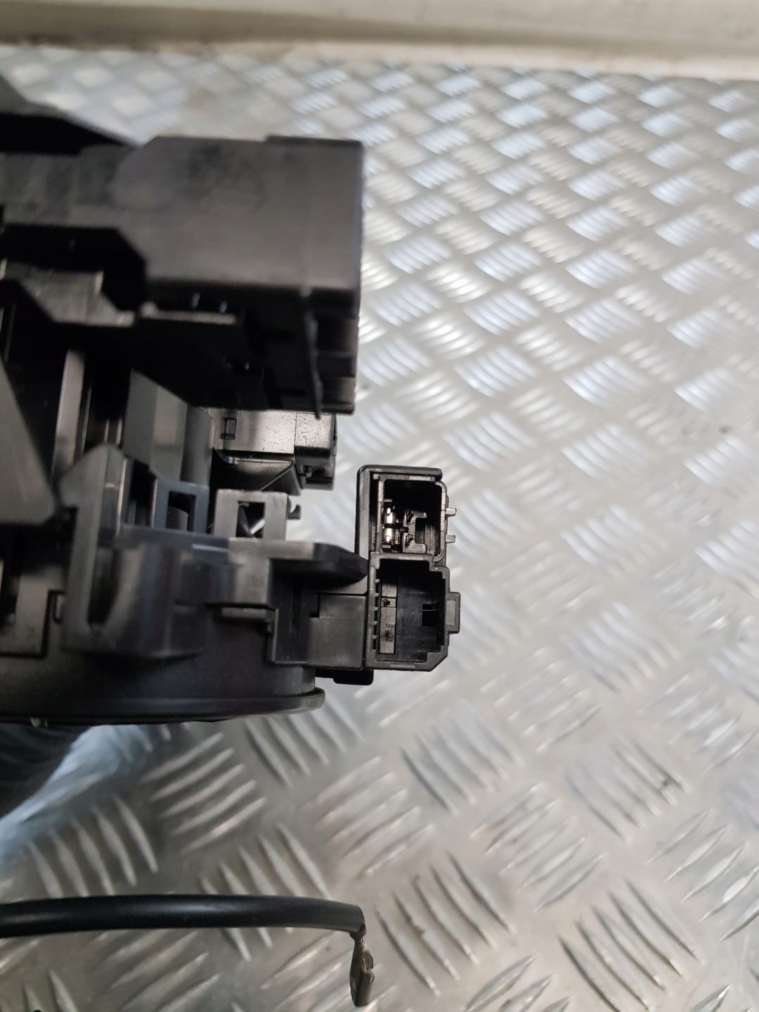 DEVIO LUCI TERGICRISTALLO TERGI 17F001 173848 TOYOTA AYGO e