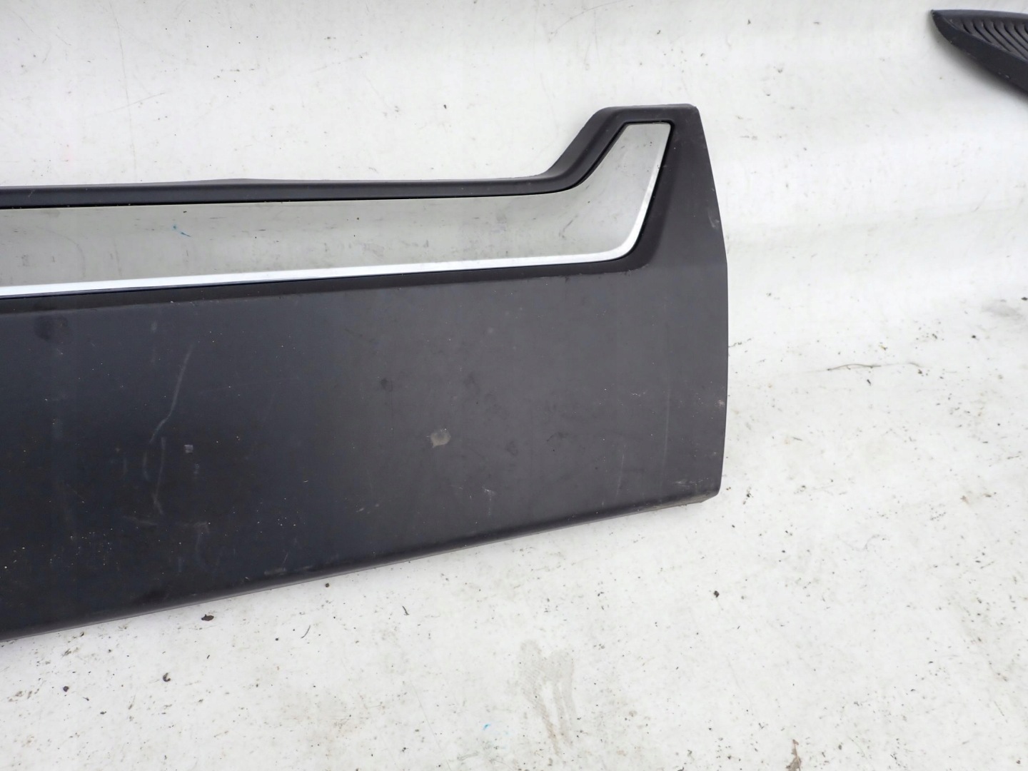 HONDA CR-V V 18- moulding door right front front 75312-TLA-A0-20