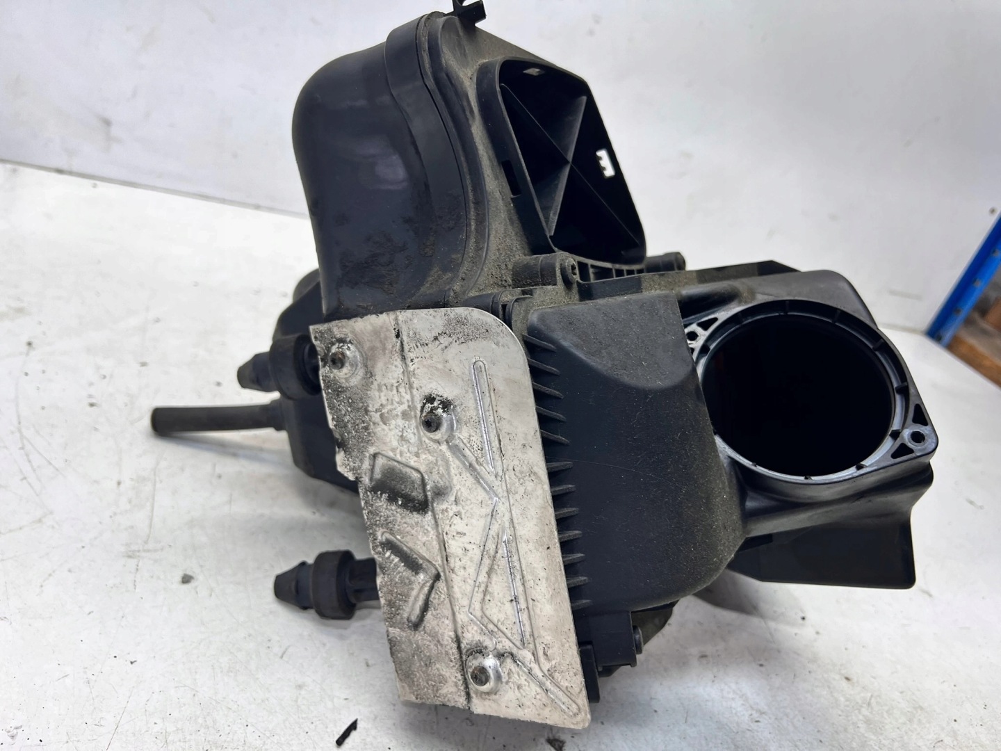 Gehäuse filter luft AUDI A4 B8 A5 Q5 8R 8R0133837E 8R0133843C