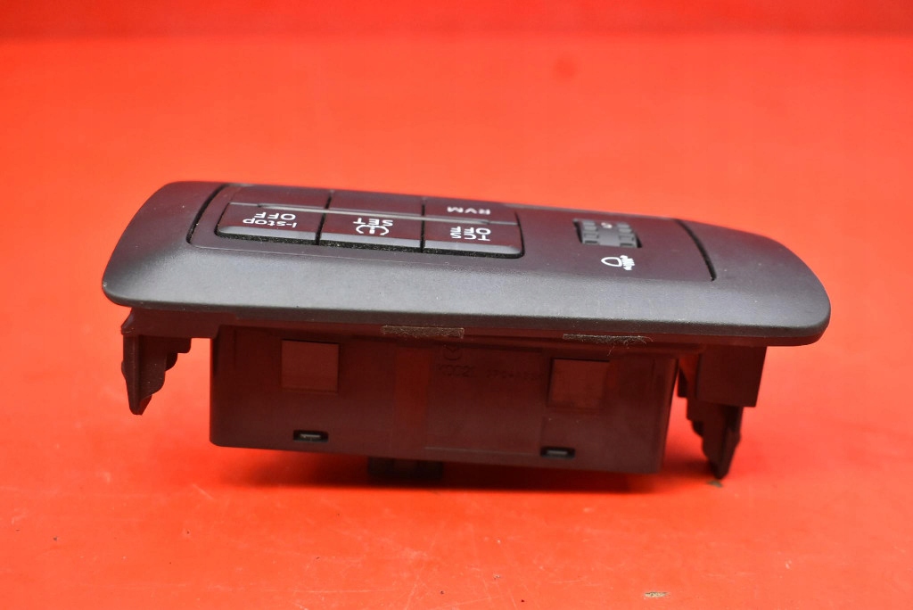 PANEL Pulsantiera TCS pedana e-STOP KD4966170 MAZDA CX-5 1 e 11-15