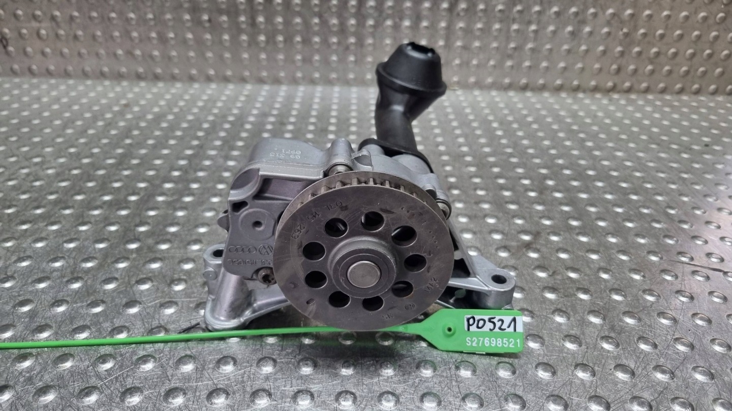 Pompa olio motore 03L115105C VW CADDY III TRANSPORTER T5 CRAFTER e 2.0 TDI
