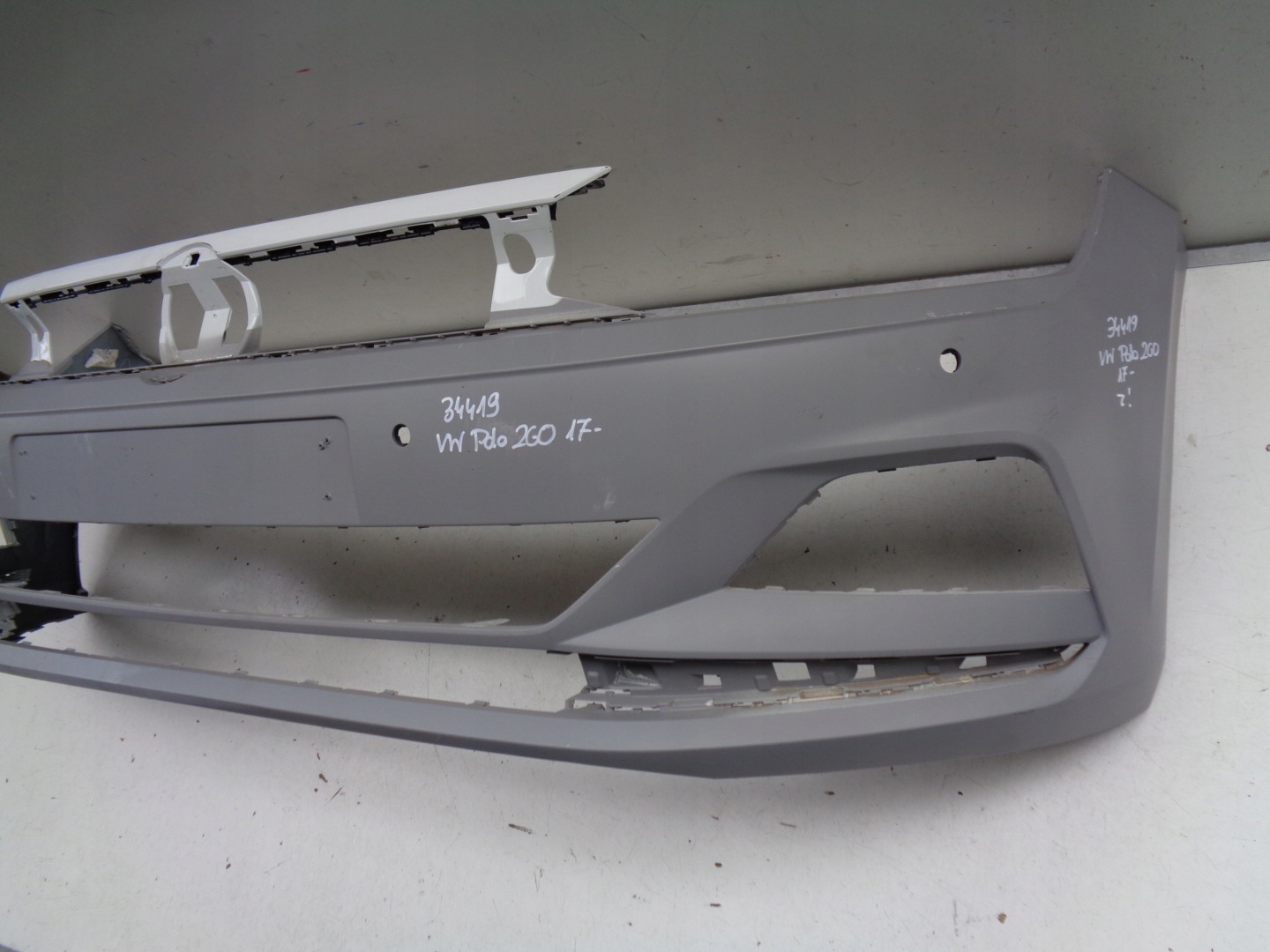 Frontstoßstange VW POLO 2G 2G0 17- NR 34419