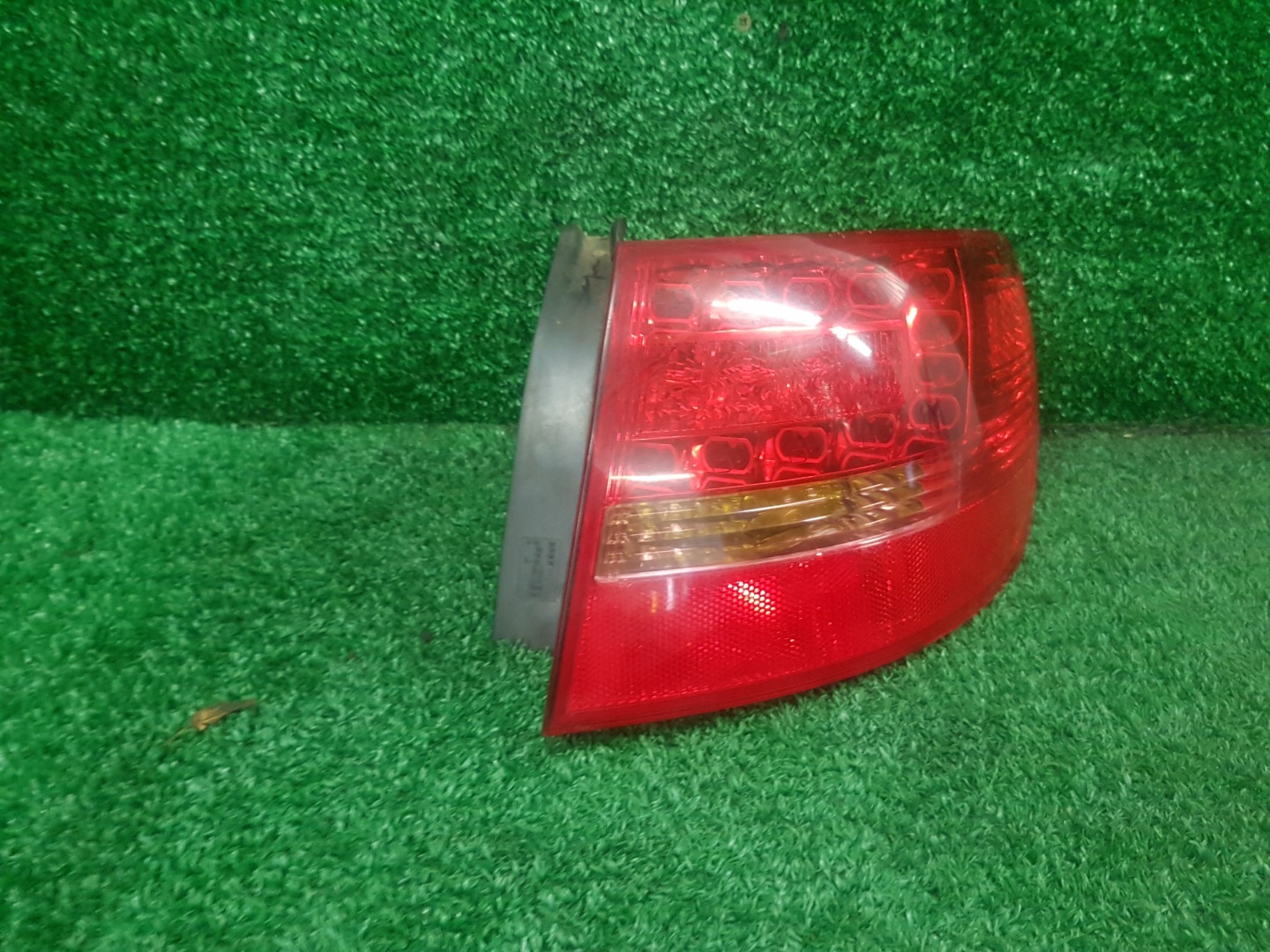 Licht rechts hinten AUDI A6-C6 4F9945096B