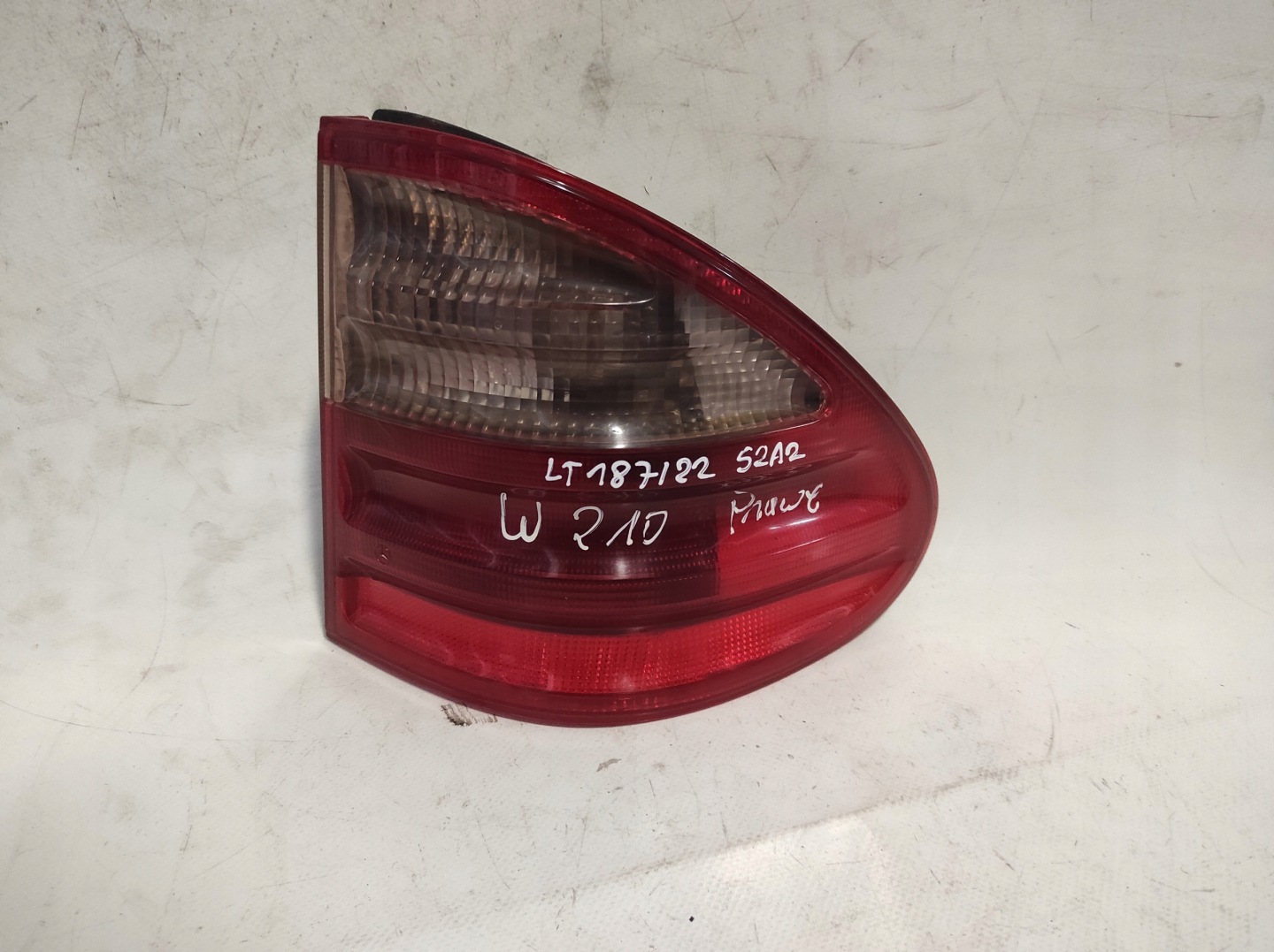 MERCEDES W210 light right rear part rear