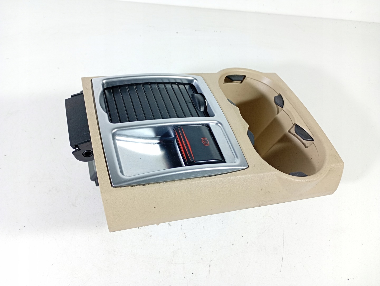 FORD CMAX MK1 03-07 ashtray bracket for KUBKI CUPHOLDER