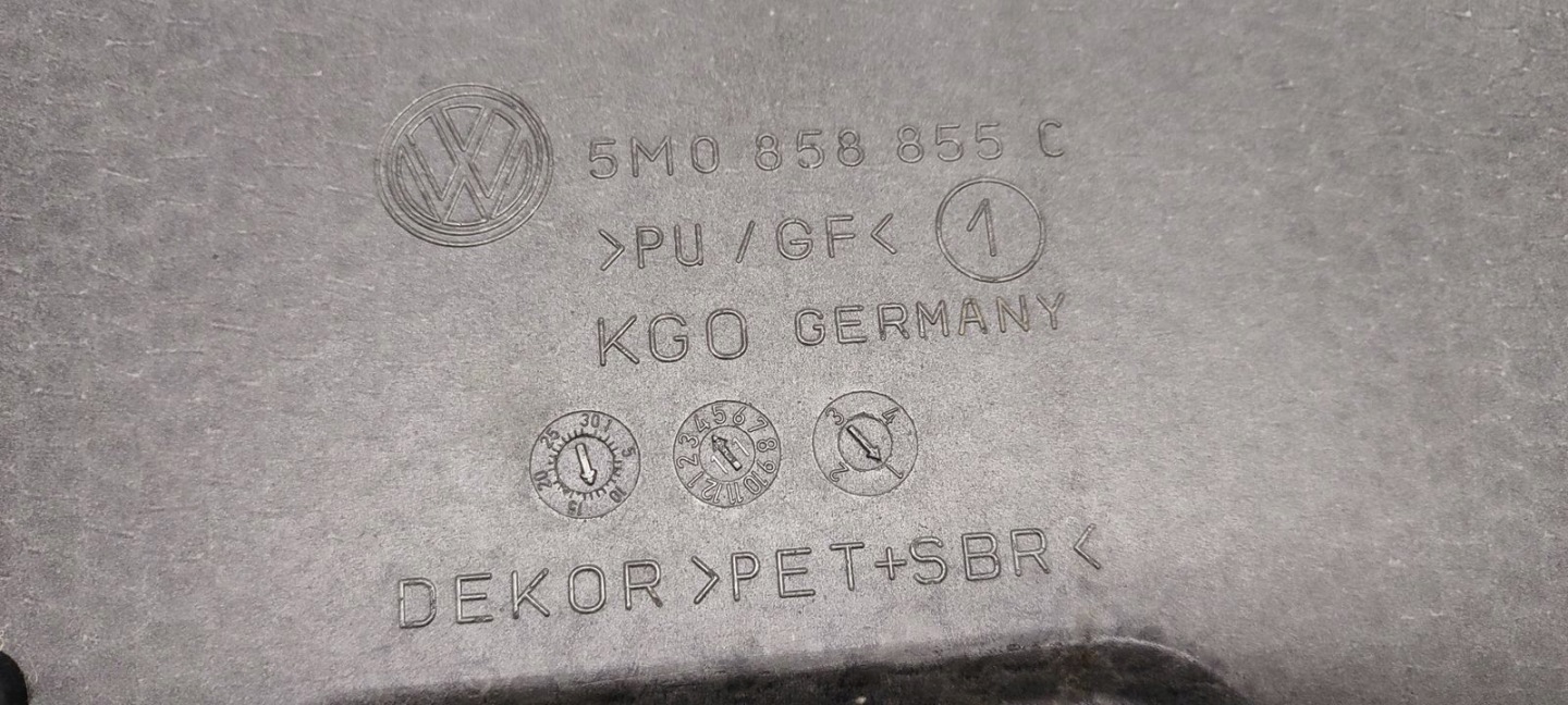 mats floor boot VW Golf VI plus