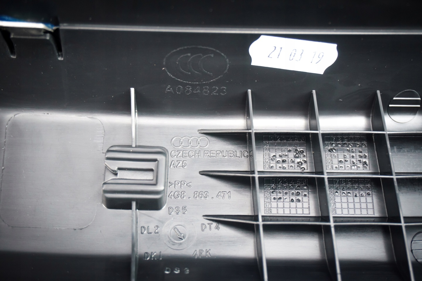 Couverture Armature Arrière Audi A7 RS7 4G8863471 4PK