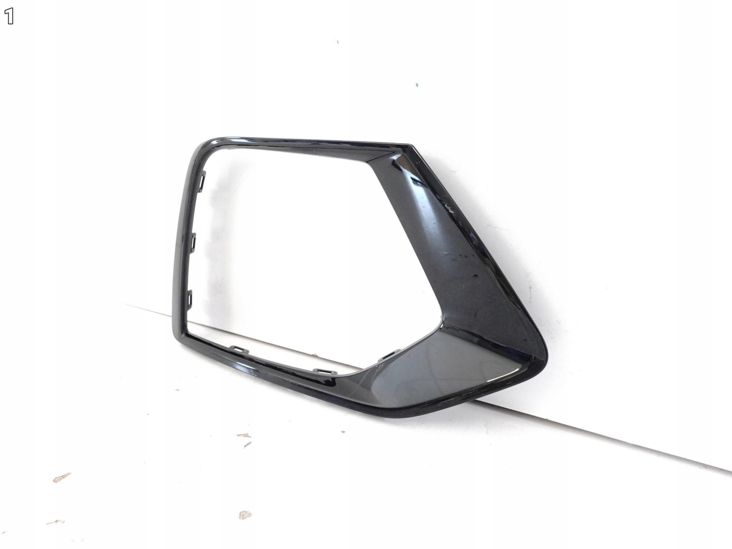 AUDI Q3 II F3 83A BASIS 18-25 moulding cover frame for bumper right front
