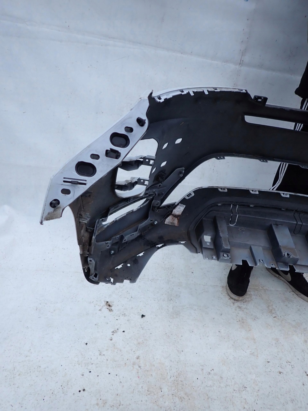 RANGE ROVER EVOQUE II R-DYNAMIC bumper front PDC